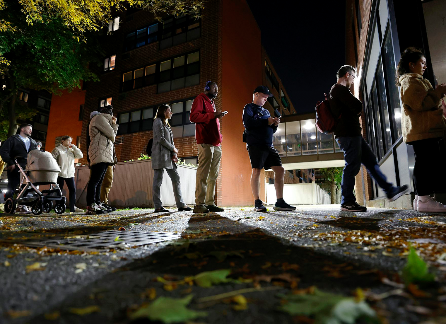 Voters stand in line at US presidential election